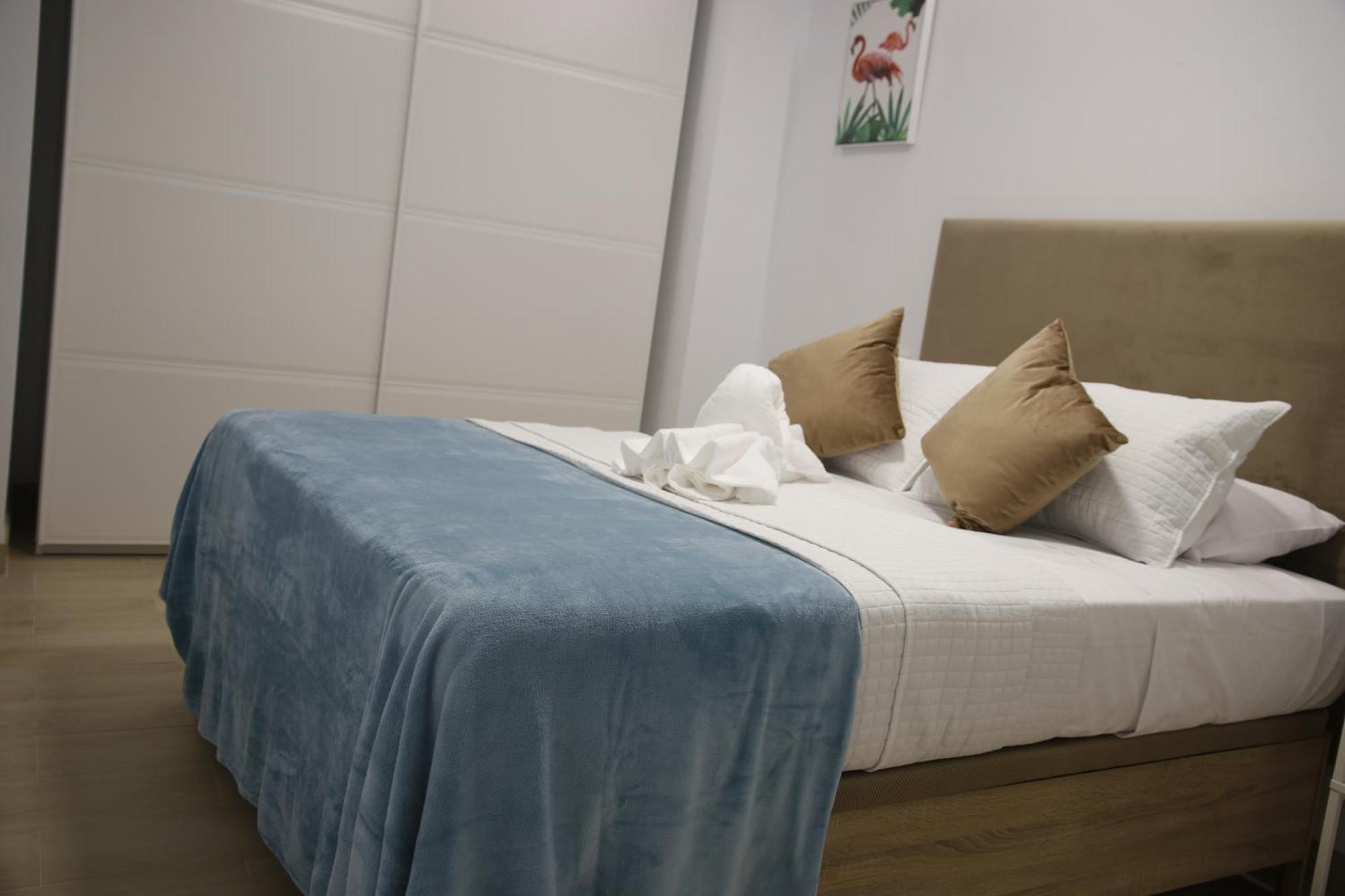 Suites Verano Azul Кастильо-дель-Ромераль Экстерьер фото