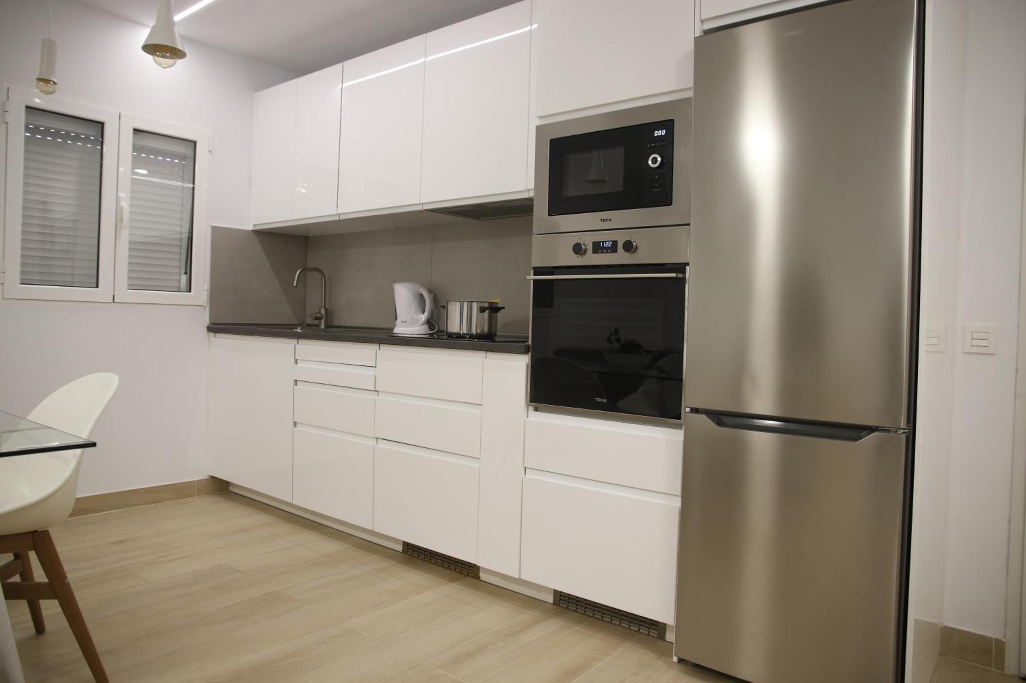 Suites Verano Azul Кастильо-дель-Ромераль Экстерьер фото