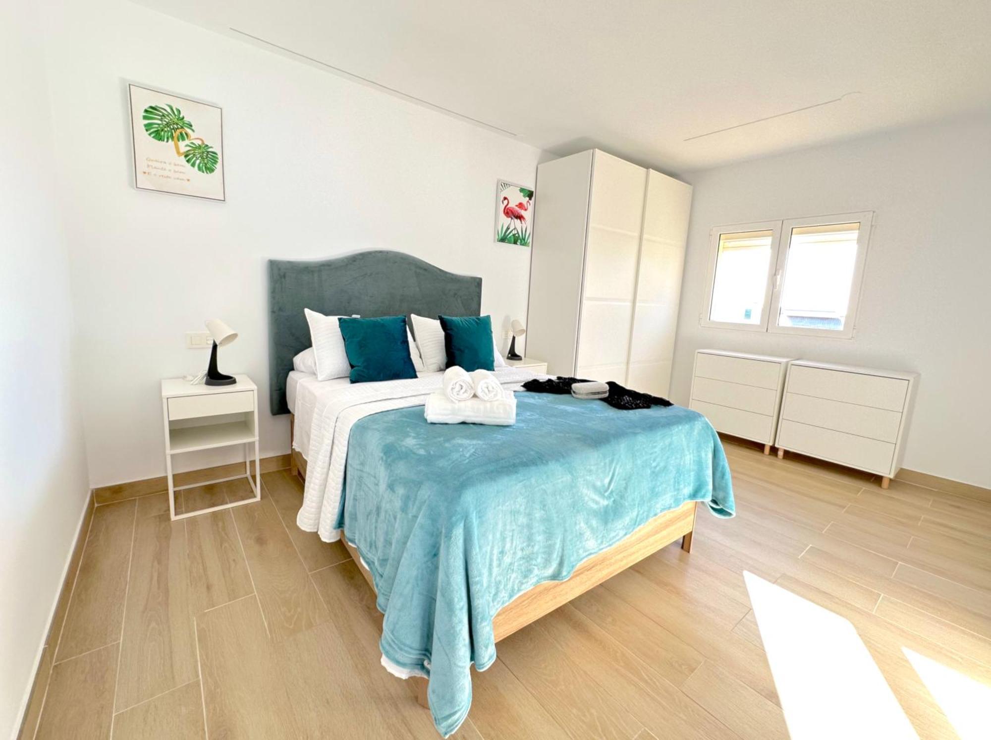 Suites Verano Azul Кастильо-дель-Ромераль Экстерьер фото