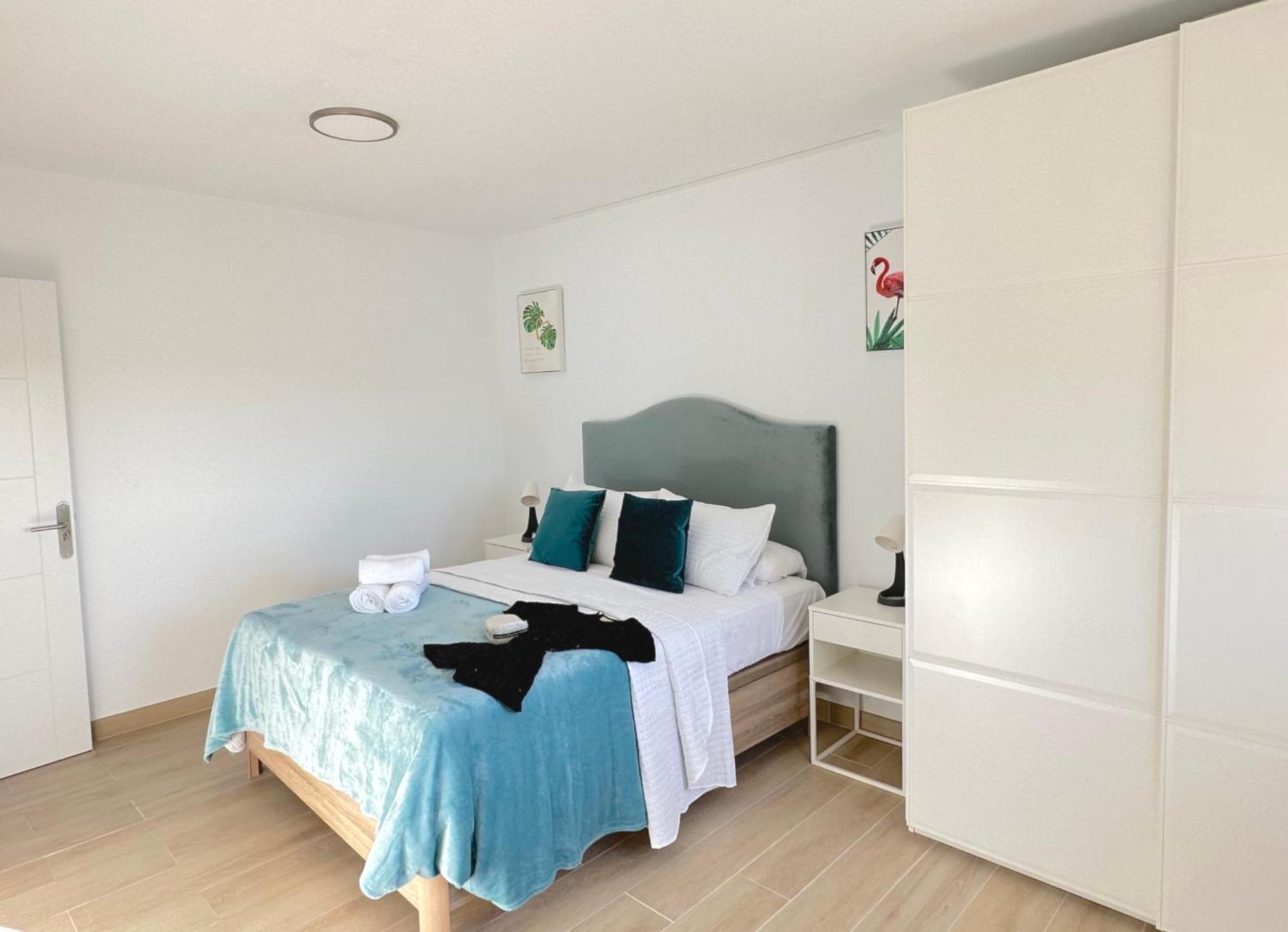 Suites Verano Azul Кастильо-дель-Ромераль Экстерьер фото