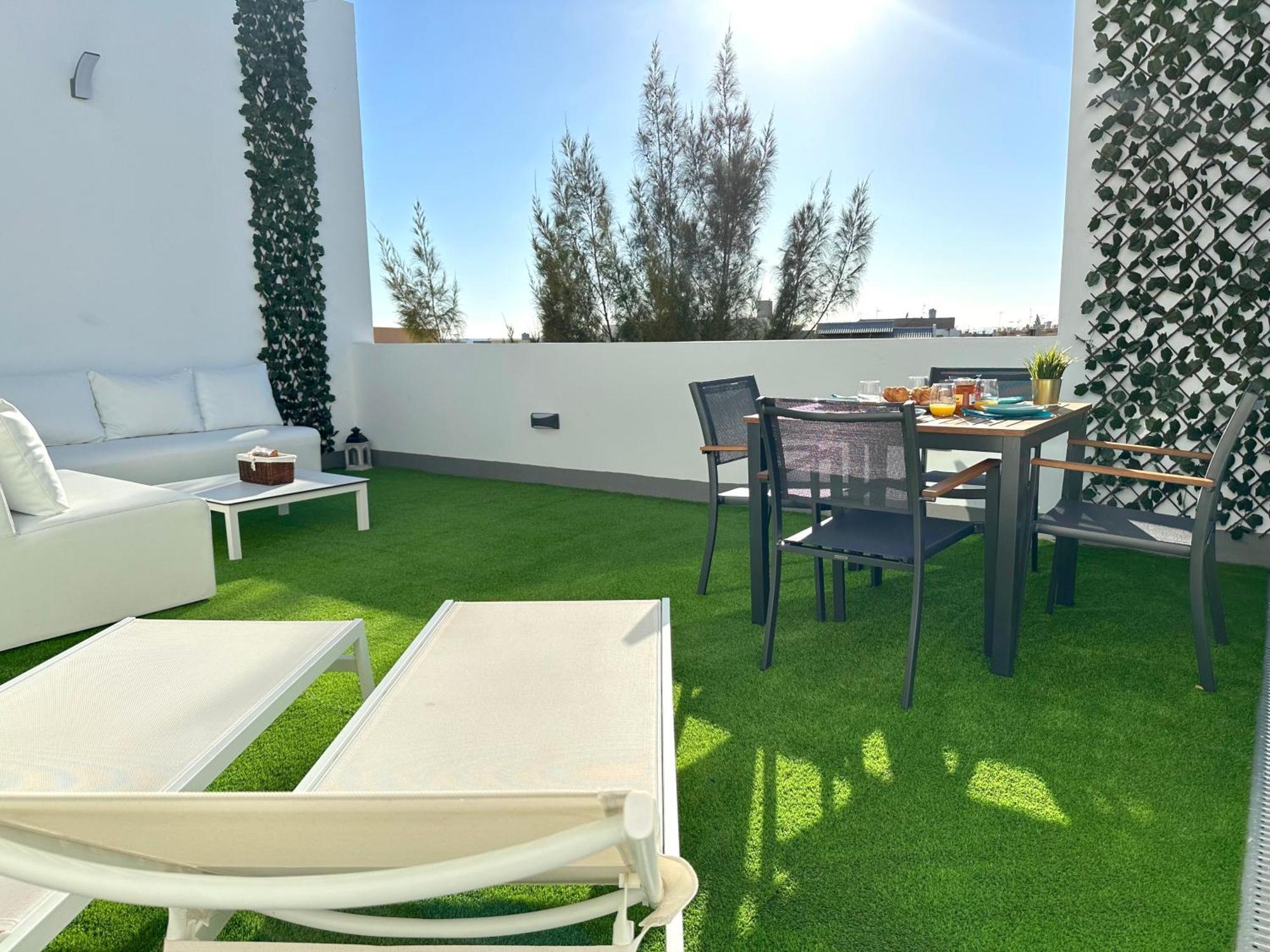 Suites Verano Azul Кастильо-дель-Ромераль Экстерьер фото