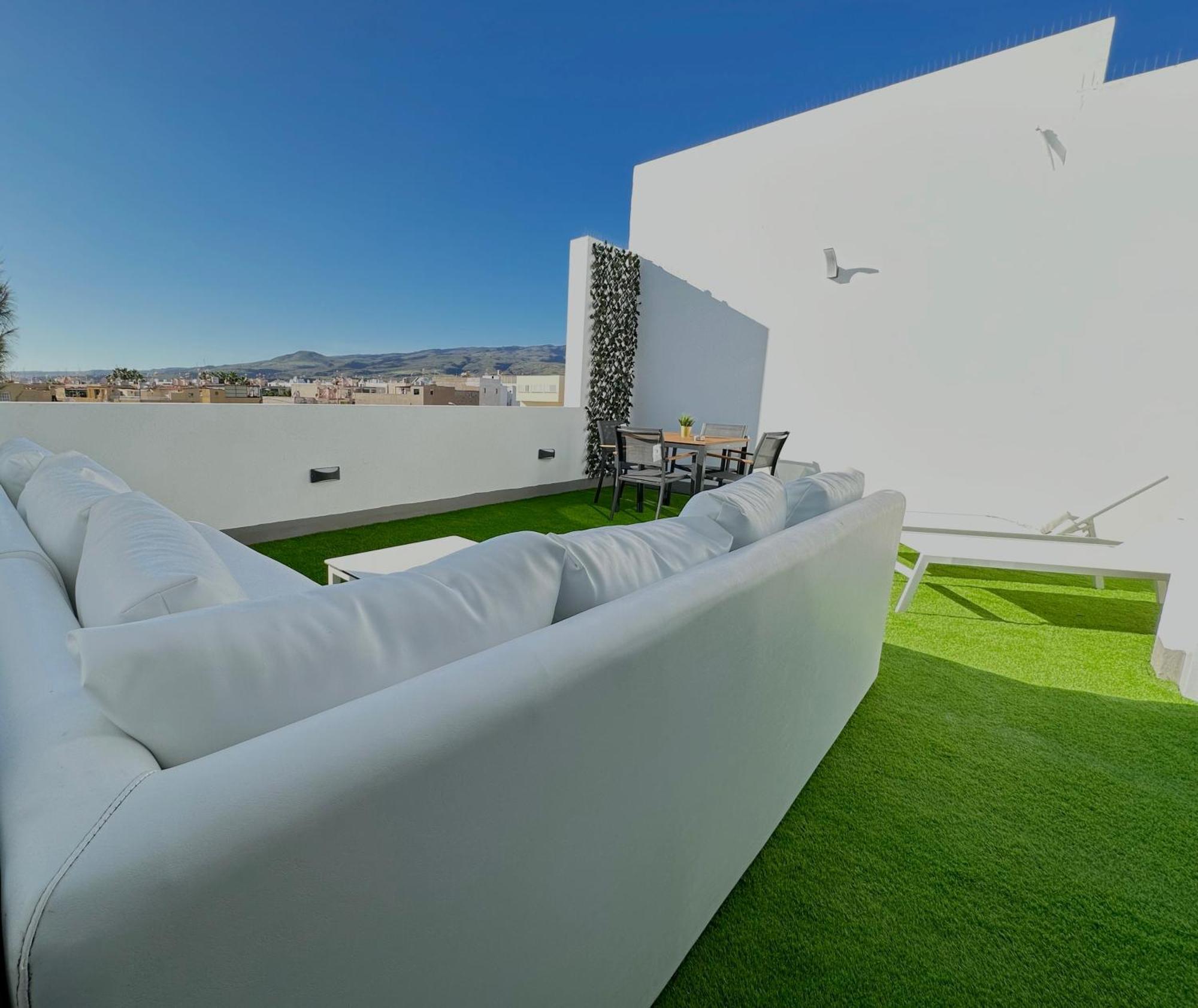 Suites Verano Azul Кастильо-дель-Ромераль Экстерьер фото